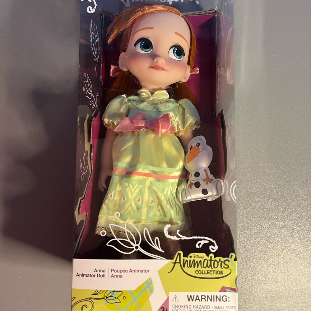 Disney Animators' Collection Anna Doll in Green and Pink